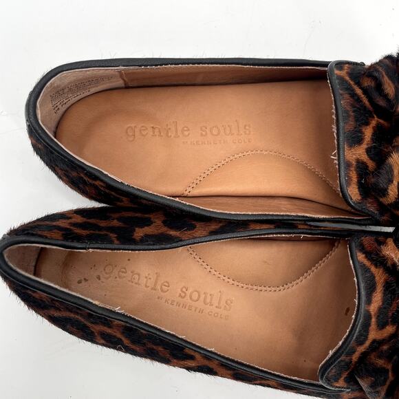 GENTLE SOULS by Kenneth Cole Eugene Ribbon Bow Leopard Loafers // 7 - Picture 5 of 9